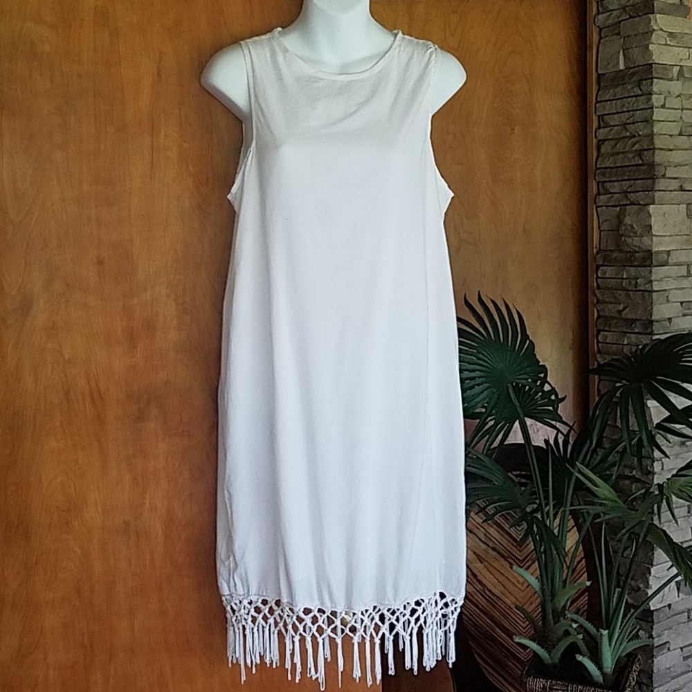 Mud Pie Vivi crisp white tank fringe dress